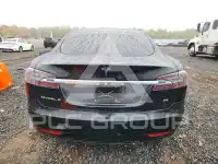 2017 Tesla Model S фото
