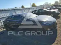 2017 Tesla Model S фото