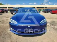 2017 Tesla Model S photo