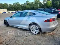 2017 Tesla Model S фото