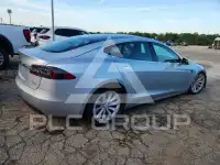 2017 Tesla Model S фото