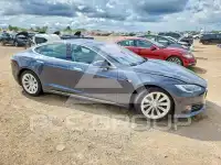 2017 Tesla Model S фото