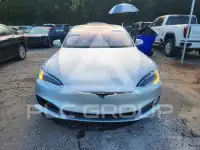 2017 Tesla Model S фото
