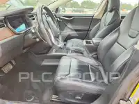 2017 Tesla Model S фото