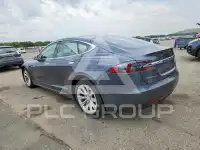 2017 Tesla Model S фото