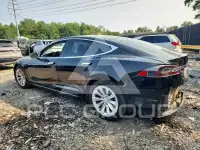 2017 Tesla Model S photo