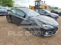 2017 Tesla Model S фото