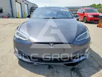2017 Tesla Model S photo