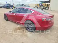 2017 Tesla Model S фото