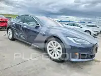 2017 Tesla Model S photo
