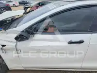 2017 Tesla Model S фото