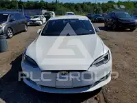 2017 Tesla Model S фото