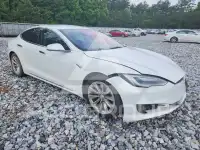 2017 Tesla Model S фото