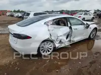 2017 Tesla Model S фото