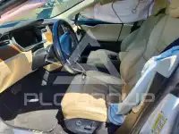 2017 Tesla Model S фото