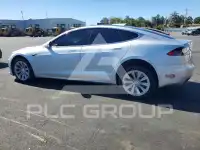 2017 Tesla Model S фото