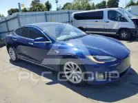 2017 Tesla Model S photo