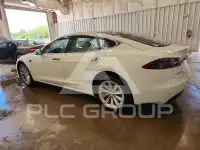 2017 Tesla Model S фото