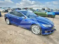 2017 Tesla Model S фото
