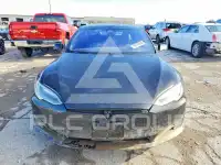 2017 Tesla Model S фото