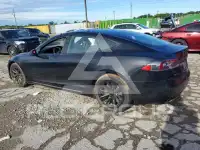 2017 Tesla Model S фото