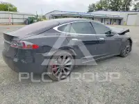 2017 Tesla Model S photo