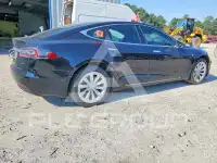 2017 Tesla Model S фото