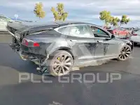2017 Tesla Model S фото