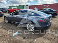 2017 Tesla Model S фото