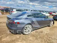 2017 Tesla Model S фото