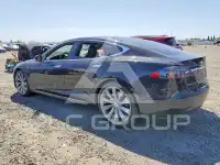 2017 Tesla Model S фото
