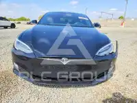 2017 Tesla Model S фото