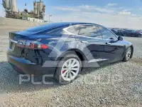 2017 Tesla Model S фото