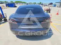 2017 Tesla Model S photo