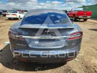 2017 Tesla Model S фото