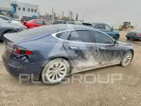 2017 Tesla Model S photo