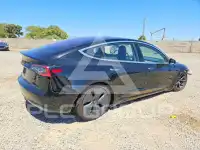 2017 Tesla Model 3 фото