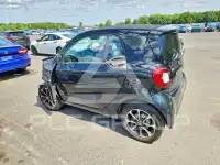 2017 Smart FORTWO фото