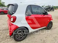 2017 Smart FORTWO фото
