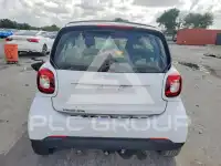 2017 Smart FORTWO фото