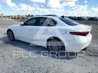 2017 Alfa Romeo Giulia photo
