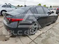 2017 Alfa Romeo Giulia фото