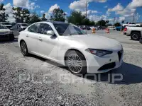 2017 Alfa Romeo Giulia photo