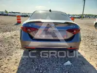 2017 Alfa Romeo Giulia фото