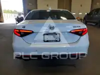 2017 Alfa Romeo Giulia фото