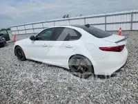 2017 Alfa Romeo Giulia фото
