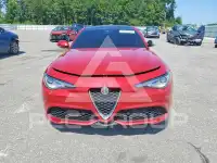 2017 Alfa Romeo Giulia фото