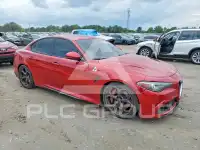 2017 Alfa Romeo Giulia фото