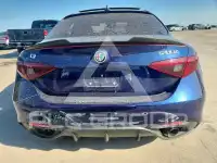 2017 Alfa Romeo Giulia photo