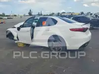 2017 Alfa Romeo Giulia photo